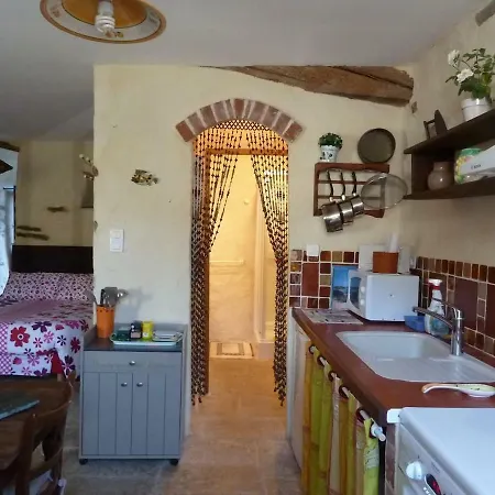 Studio De Caractere 32 M² Luri
