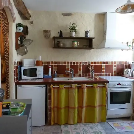 Studio De Caractere 32 M² Luri